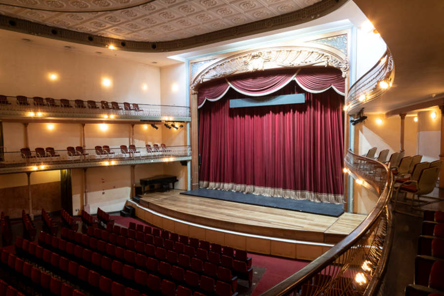 Theatro São Pedro, SP (divulgação, Heloísa Bortz) Theatro São Pedro, SP (divulgação, Heloísa Bortz)