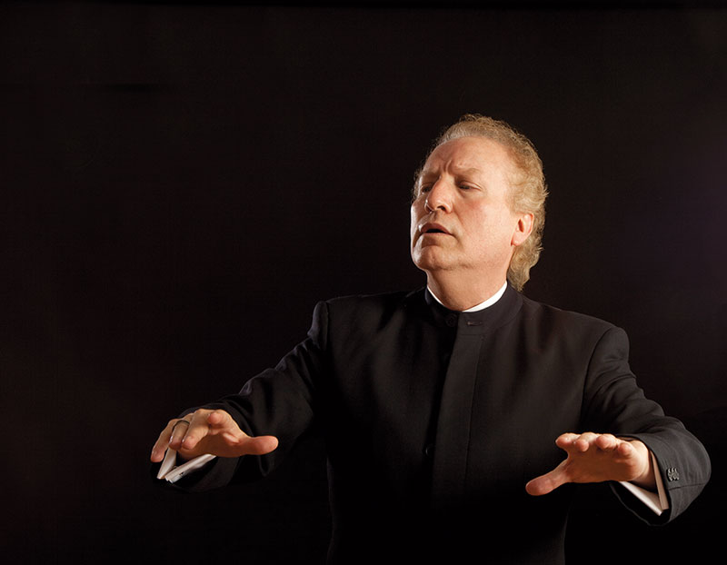 Enrique Arturo Diemecke [Divulgação / Christian Steiner]