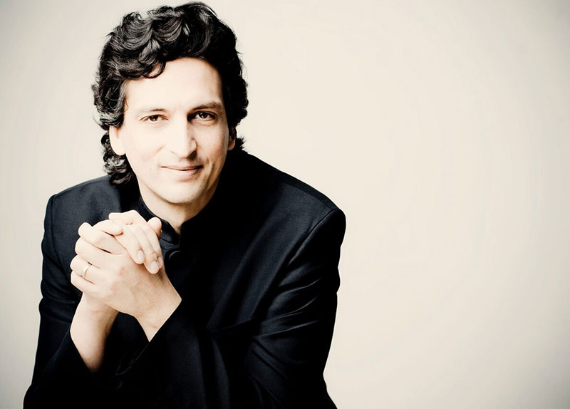 Michael Sanderling [Divulgação / Marco Borgreeve]