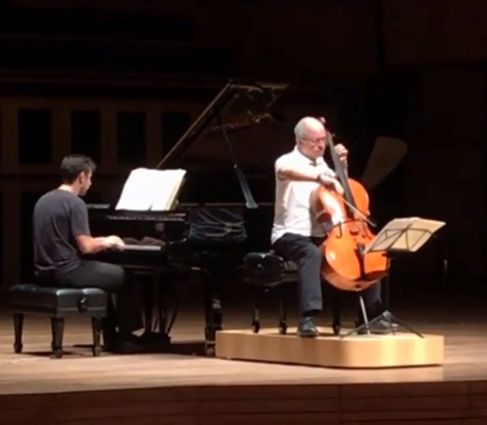 Ensaio de Cristian Budu e Antonio Meneses para o concerto de abertura da temporada da Cultura Artística [Reprodução / Cultura Artística[ Ensaio de Cristian Budu e Antonio Meneses para o concerto de abertura da temporada da Cultura Artística [Reprodução / Cultura Artística[