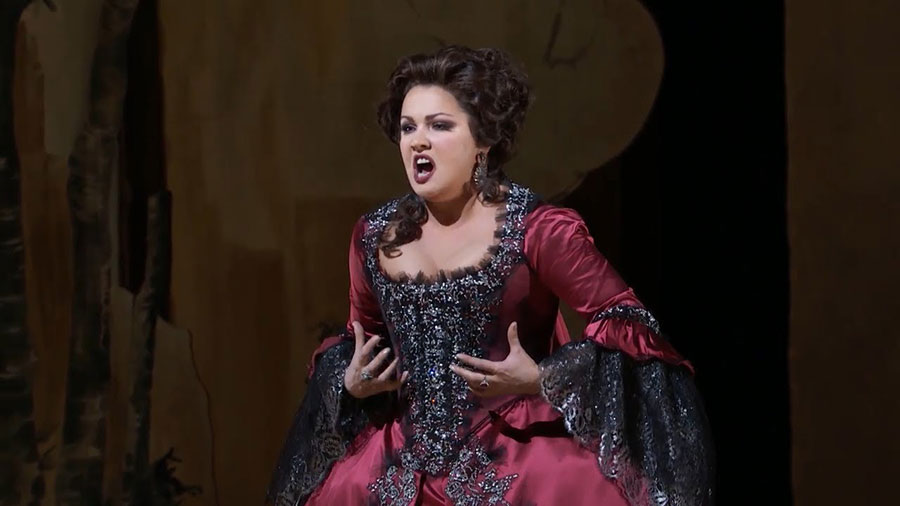 Produção de Adriana Lecouvreur, de Cilea, atração do Metropolitan Opera House de Nova York [Diviulgação]