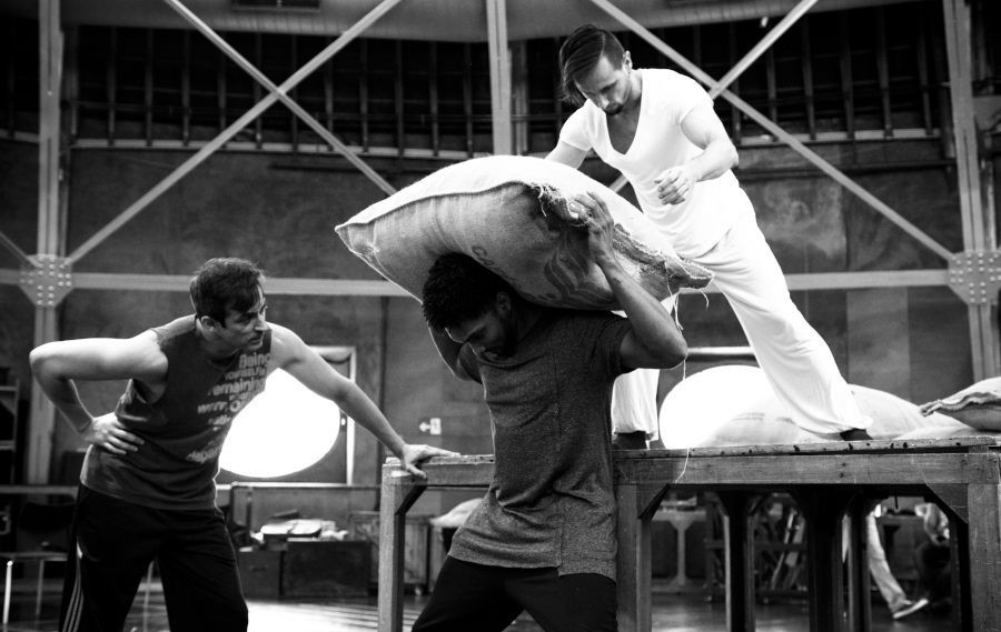 Ensaio da ópera 'Café', de Felipe Senna [Divulgação/Stig de Lavor]
