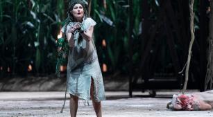 Cena da ópera ‘Lo Schiavo’, produção do Teatro de Cagliari [divulgação]