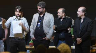 Prefeito Guti, secretários e maestro Emiliano Patarra no lançamento da GRU Sinfônica [divulgação PMG / Fabio Nunes Teixeira]