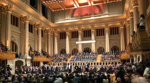 Apresentação da Sinfonia nº 8 de Mahler na Sala São Paulo [Revista CONCERTO]