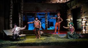 Cena de 'O senhor Bruschino', de Rossini [Divulgação/Heloisa Bortz]