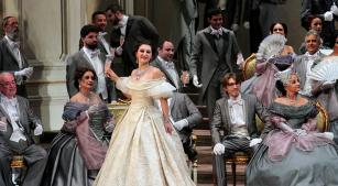 Cena da ópera La Traviata [Divulgação / Paulo Lacerda]