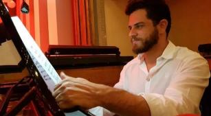 O pianista Rafael Andrade [Reprodução]