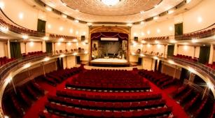 Vista interior do Theatro São Pedro em São Paulo [DIVULGAÇÃO]