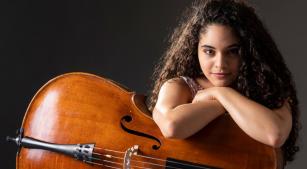 A violoncelista Danielle Akta [Divulgação]