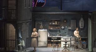 Cena de 'Um bonde chamado desejo', de André Previn, no Teatro Colón [Divulgação]