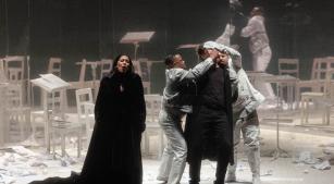 Cena da ópera 'Orphée', que estreia no dia 25 no Theatro Municipal do Rio de Janeiro [DIVULGAÇÃO/ANA CLARA MIRANDA]