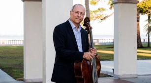 O violoncelista Antonio Meneses [Divulgação]