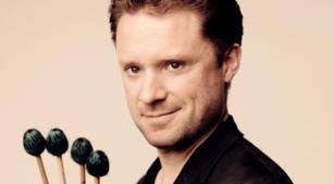 Osesp inaugura sua programação 2016 com percussionista Colin Currie como solista
