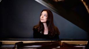 Yulianna Avdeeva se apresenta na Sala São Paulo em recital solo e como solista da Osesp