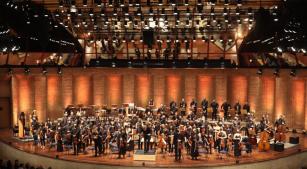 A Orquestra do Festival durante concerto na semana passada [Reprodução/Facebook]