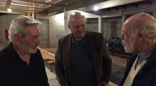 Samuel Mac Dowell de Figueiredo (ao centro) com Cesar Camargo Mariano e Zuza Homem de Mello 