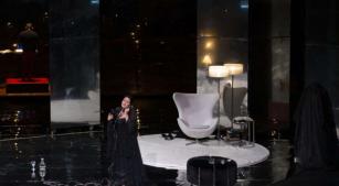 Rosana Lamosa em cena de 'A voz humana', no Theatro Municipal de São Paulo [Divulgação/Stig Lavor]