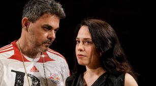 Rodrigo Esteves e Lina Mendes na ‘Ópera dos três vinténs’ (divulgação, Heloísa Bortz)
