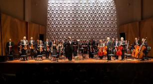 Orquestra Sinfônica da UFRJ com o maestro André Cardoso [Divulgação]