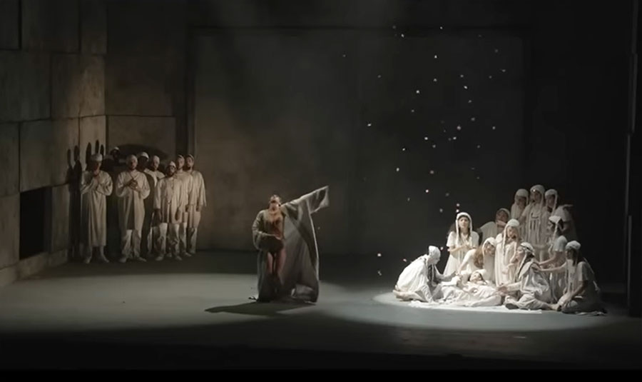 Cena de Dido e Enéas, produção do Theatro São Pedro de São Paulo (reprodução YouTube) Cena de Dido e Enéas, produção do Theatro São Pedro de São Paulo (reprodução YouTube)